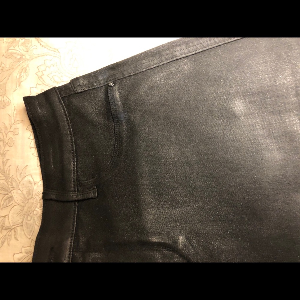 Skinnygirl Black Jean Skirt Size 10 - Picture 14 of 14